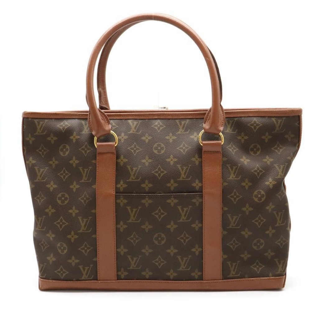 LOUIS VUITTON MSRP $1,220 💯% Authentic Monogram Weekend GM Bag  🎇